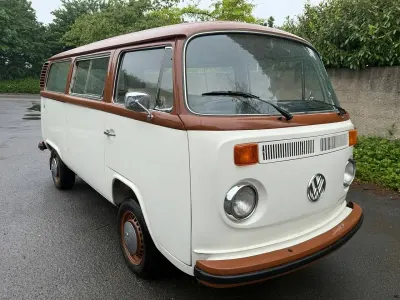 Gebraucht VW T2 50 PS (36 kW) 1979 Braun Van