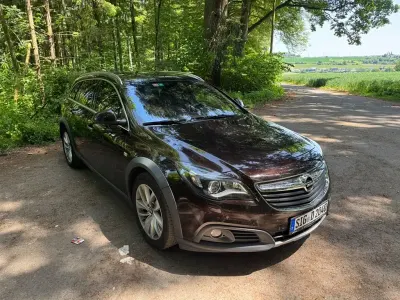 Gebraucht Opel Insignia Sport 170 PS (125 kW) 2015 Braun Kombi