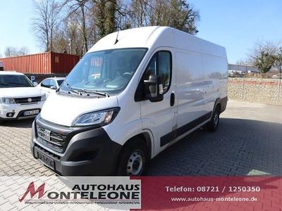 Gebraucht Fiat Ducato 160 PS (117 kW) 2022 Weißschwarz Van