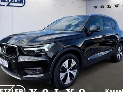 Gebraucht Volvo XC40 Momentum 163 PS (119 kW) 2021 Onyx black / metallic SUV