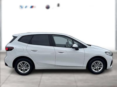 Gebraucht BMW 216 Active Tourer Efficient Dynamics 122 PS (89 kW) 2024 Weiß Van / Kleinbus