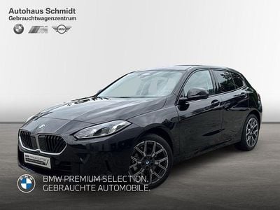 Saphirschwarz Gebraucht 2024 BMW 118 Sport Line Kleinwagen | 30.990 € (Fairer Preis)