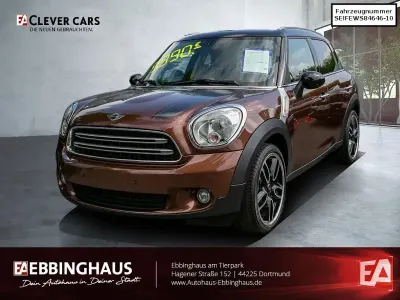 Occasion Mini Cooper Countryman Pepper 122 ch (89 kW) 2014 Doré SUV