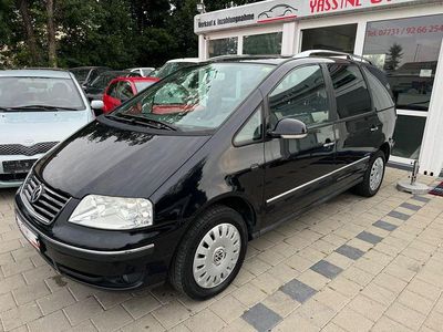 Schwarz Gebraucht 2009 VW Sharan Trendline Van / Kleinbus | 6.999 € (Teuer)