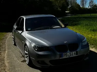 Usata BMW 525 Basis 218 CV (160 kW) 2005 Grigio Berlina