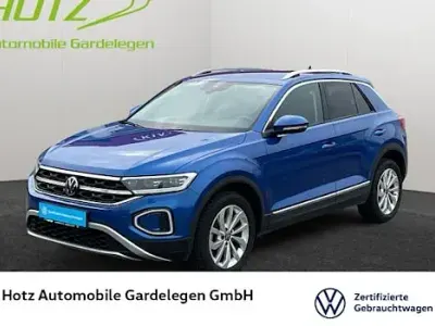 Używany VW T-Roc Style 150 KM (110 kW) 2023 Niebieski SUV