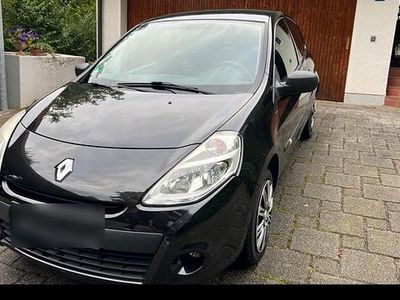 Gebraucht Renault Clio III 75 PS (55 kW) 2012 Schwarz Kleinwagen