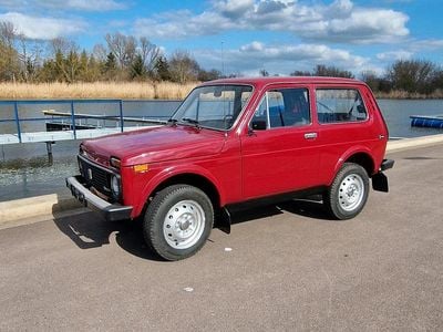 Gebraucht Lada niva 76 PS (55 kW) 1990 Rot SUV