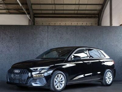 Gebraucht Audi A3 Ambiente 150 PS (110 kW) 2022 Schwarz Limousine