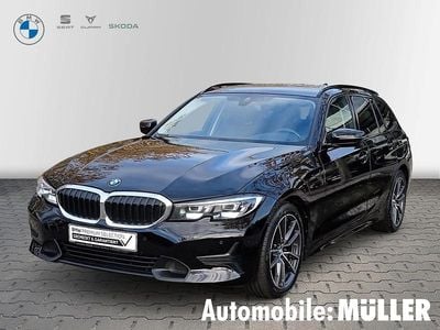 Schwarz Gebraucht 2022 BMW 320 Sport Line Kombi | 27.480 € (Guter Preis)