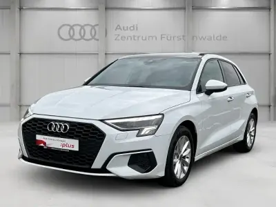 Używany Audi A3 116 KM (85 kW) 2022 Biały Sedan/Limuzyna