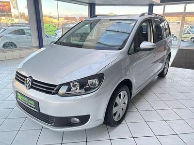 Silber Gebraucht 2015 VW Touran Comfortline Van / Kleinbus | 8.000 € (Superpreis)