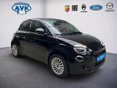 Schwarz Neu 2025 Fiat 500e Red Cabrio | 28.990 €