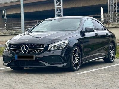 Usata Mercedes CLA180 122 CV (89 kW) 2017 Nero Berlina