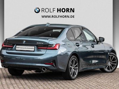 gebraucht BMW 330e Sport Line Navi Glasdach HiFi PDC Sitzhzg