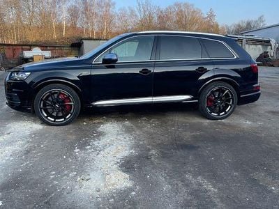 Gebraucht Audi SQ7 Ambiente 435 PS (319 kW) 2016 Schwarz SUV