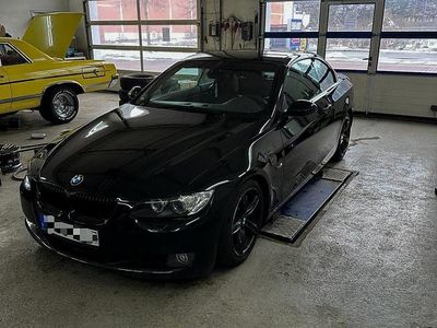 Gebraucht BMW 320 Cabriolet 170 PS (125 kW) 2008 Schwarz Cabrio