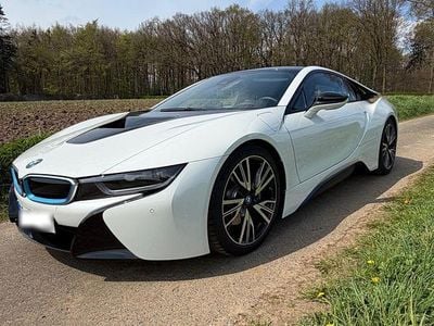 Gebraucht BMW i8 Sport Line 362 PS (266 kW) 2016 Weiß Coupé