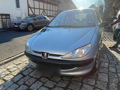 Gebraucht Peugeot 206 60 PS (44 kW) 2001 Kleinwagen