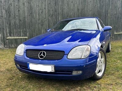 Gebraucht Mercedes SLK230 193 PS (141 kW) 1997 Blau Cabrio