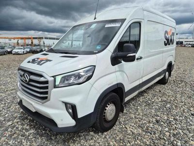 Maxus V90