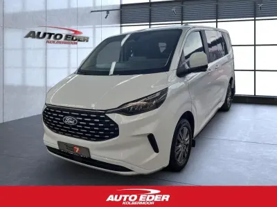 Gebraucht Ford Tourneo Custom Titanium 170 PS (125 kW) 2026 Weiß Van