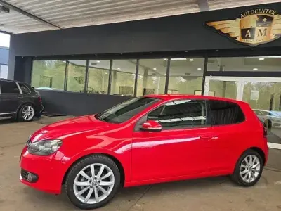 Gebraucht VW Golf VI Highline 122 PS (89 kW) 2009 Rot Kleinwagen