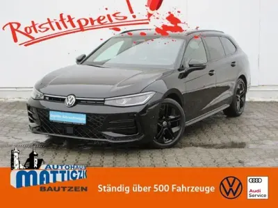 Gebraucht VW Passat IQ Drive 150 PS (110 kW) 2025 Schwarz Kombi