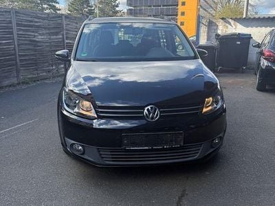 Gebraucht VW Touran Trendline 105 PS (77 kW) 2012 Schwarz Van / Kleinbus