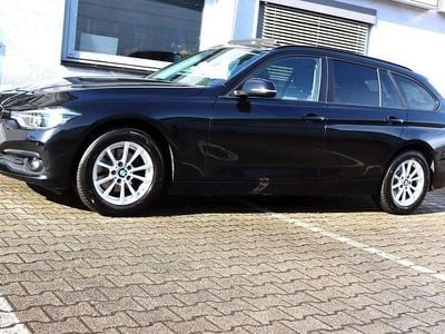 Gebraucht BMW 320 Advantage 190 PS (139 kW) 2017 Schwarz Limousine