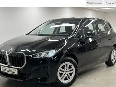 Usata BMW 218 Efficient Dynamics 136 CV (100 kW) 2025 Nero Station wagon
