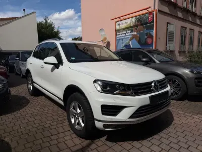 Gebraucht VW Touareg Terrain Tech 262 PS (192 kW) 2018 Weiß SUV
