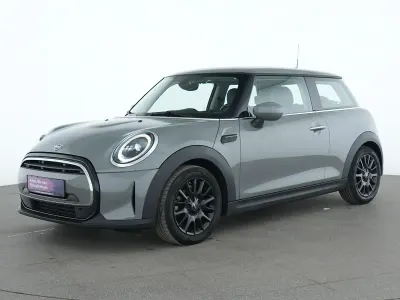 Gebraucht Mini ONE Classic 102 PS (75 kW) 2022 Moonwalk grey Kleinwagen