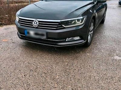 Gebraucht VW Passat 190 PS (139 kW) 2016 Braun Kombi