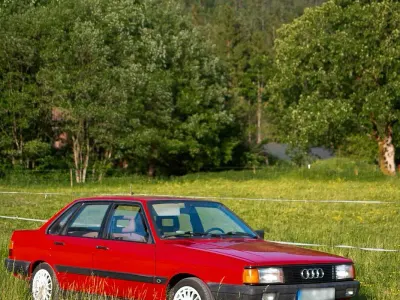 Gebraucht Audi 80 112 PS (82 kW) 1985 Rot Limousine