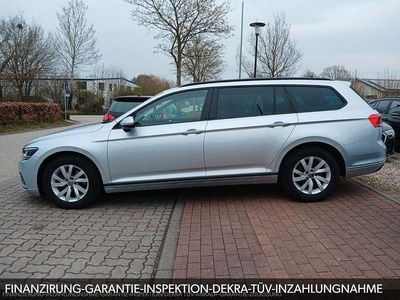 Gebraucht VW Passat Business 150 PS (110 kW) 2022 Silber Kombi
