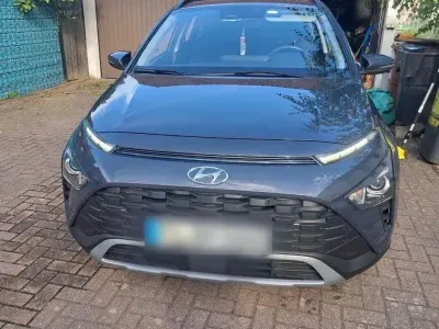 Gebraucht Hyundai Bayon Pure 84 PS (61 kW) 2023 Grau SUV