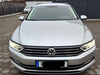 Gebraucht VW Passat Comfortline 150 PS (110 kW) 2017 Silber Kombi
