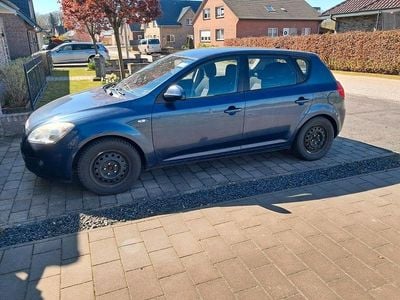 Gebraucht Kia Ceed EX 122 PS (89 kW) 2007 Blau Kleinwagen