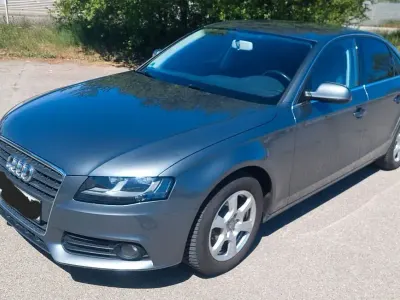 Gebraucht Audi A4 Ambiente 120 PS (88 kW) 2011 Grau Limousine