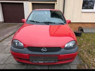 Gebraucht Opel Corsa 65 PS (47 kW) 1999 Rot Kleinwagen