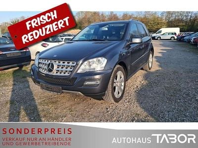 Usado Mercedes ML300 204 HP (150 kW) 2011 Cinzento SUV