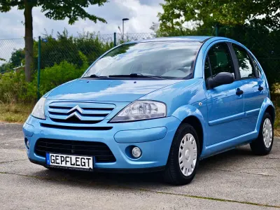 Gebraucht Citroën C3 73 PS (53 kW) 2009 Blau Limousine