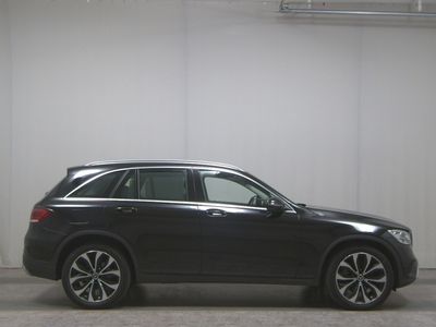 Mercedes GLC220