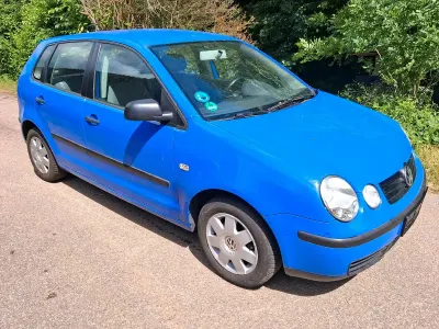 Gebraucht VW Polo 54 PS (39 kW) 2002 Blau Kleinwagen