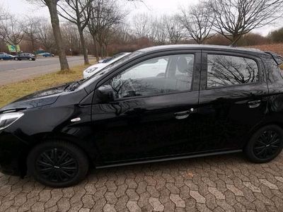 Schwarz Gebraucht 2021 Mitsubishi Space Star Kleinwagen | 7.500 €