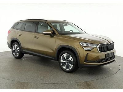 Black magic perleffekt Neu 2025 Skoda Kodiaq Selection SUV | 48.495 € (Guter Preis)