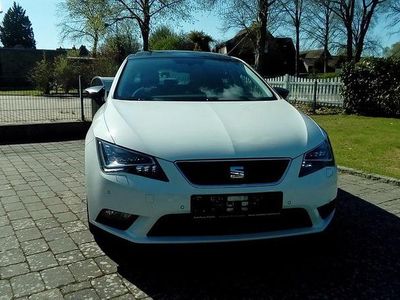 Usata Seat Leon Style 110 CV (80 kW) 2016 Bianco Berlina