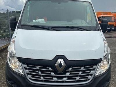 Weiß Gebraucht 2018 Renault Master Van / Kleinbus | 8.900 €