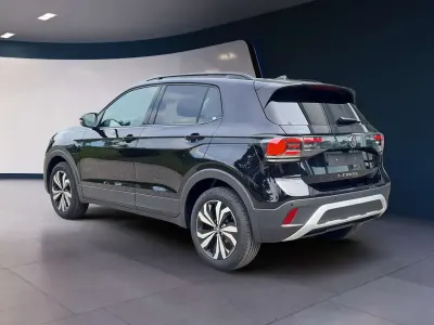Gebraucht VW T-Cross R 116 PS (85 kW) 2025 Deep black perleffekt SUV